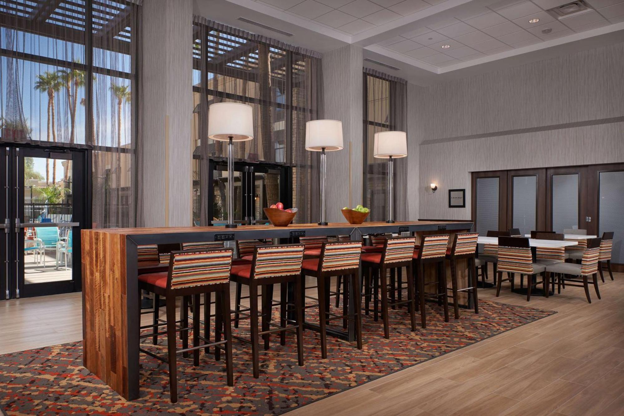 Hampton Inn & Suites Scottsdale On Shea Blvd Eksteriør bilde