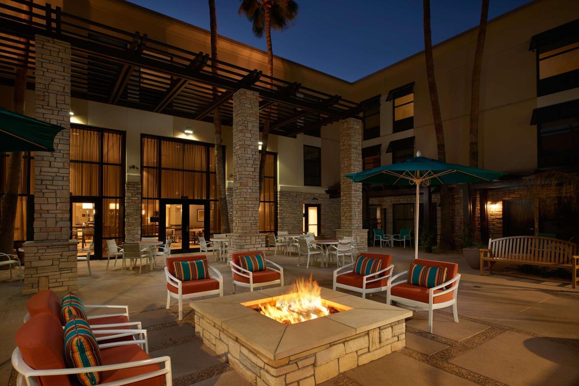 Hampton Inn & Suites Scottsdale On Shea Blvd Eksteriør bilde